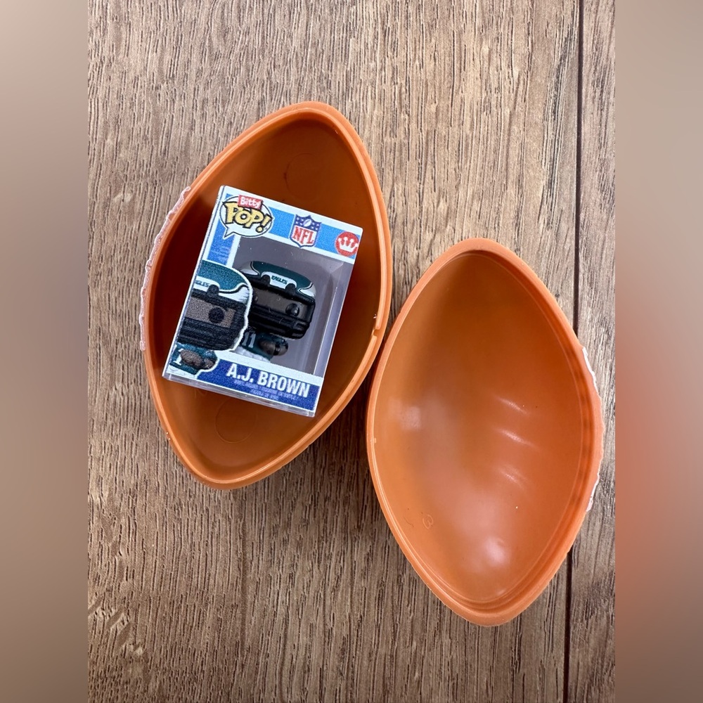 Bitty Pop NFL Funko Pop A.J. Brown Philadelphia Eagles Figure with Football Case